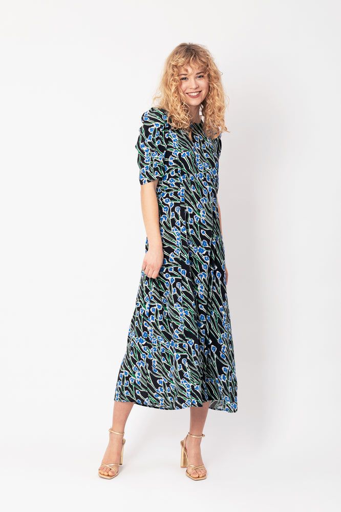 ANITA DRESS WILD BLOOM BLACK - WE BANDITS