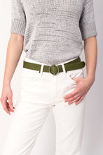 Laden Sie das Bild in den Galerie-Viewer, SIA LEATHER BELT KHAKI - WE BANDITS