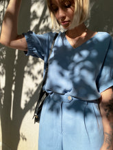 Laden Sie das Bild in den Galerie-Viewer, ALBA TOP ARCTIC BLUE - WE BANDITS