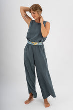 Laden Sie das Bild in den Galerie-Viewer, KASIA TOP PETROL GREEN - WE BANDITS