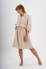 Laden Sie das Bild in den Galerie-Viewer, LARA SKIRT OAT GREIGE - WE BANDITS