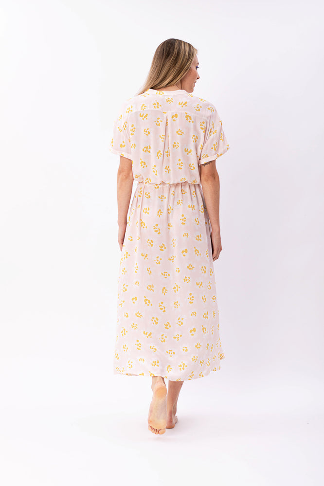 KIMMY DRESS FLOWER PUNCH SOFT PINK - WE BANDITS