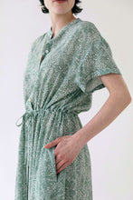 Laden Sie das Bild in den Galerie-Viewer, KIMMY DRESS MEADOW SAGE GREEN - WE BANDITS