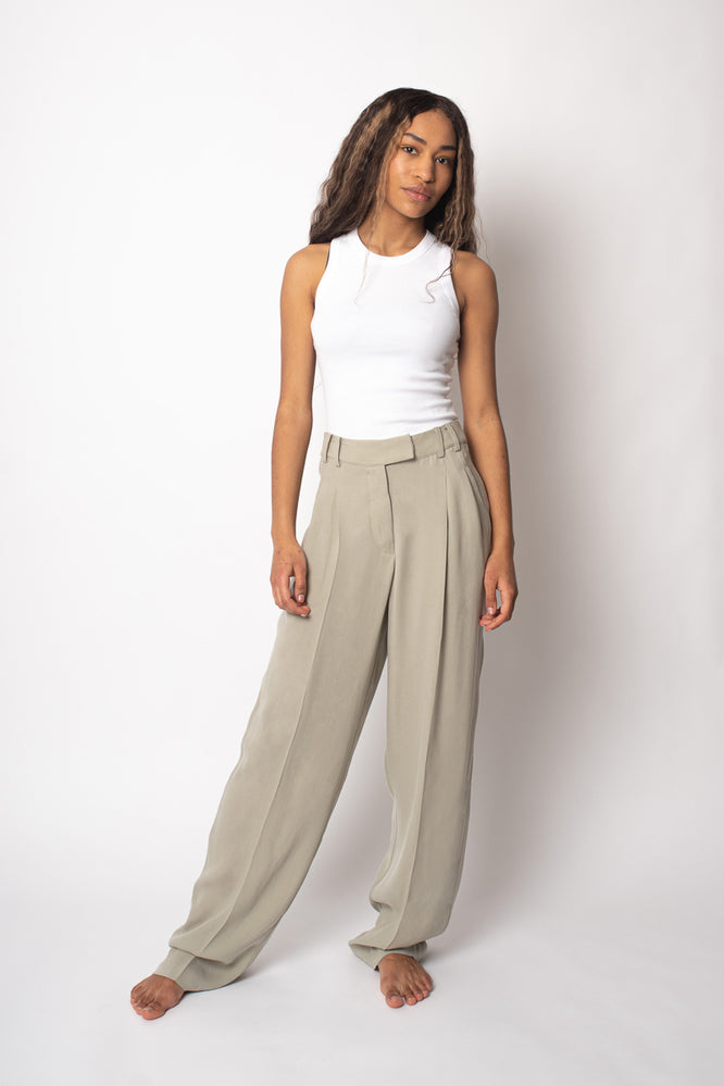 MARA PANTS ARTICHOKE GREEN - WE BANDITS