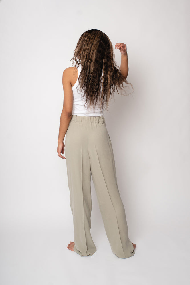 MARA PANTS ARTICHOKE GREEN - WE BANDITS