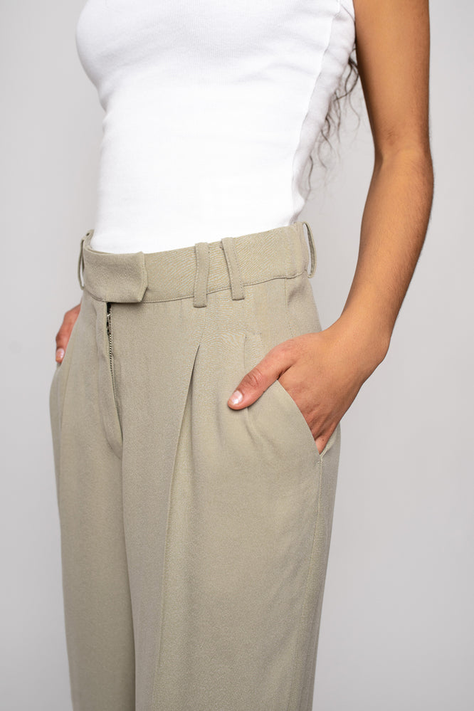 MARA PANTS ARTICHOKE GREEN - WE BANDITS