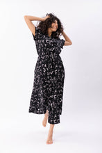 Laden Sie das Bild in den Galerie-Viewer, KIMMY DRESS CUBE BLACK - WE BANDITS