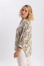 Laden Sie das Bild in den Galerie-Viewer, SUSA BLOUSE BOTANICAL GARDEN GREEN  - WE BANDITS