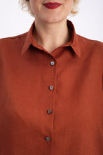 Laden Sie das Bild in den Galerie-Viewer, SUSA BLOUSE CINNAMON - WE BANDITS