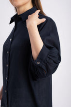 Laden Sie das Bild in den Galerie-Viewer, SUSA BLOUSE MIDNIGHT BLUE - WE BANDITS