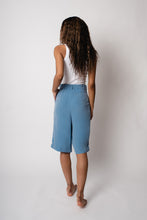 Laden Sie das Bild in den Galerie-Viewer, SINE SHORTS ARCTIC BLUE - WE BANDITS