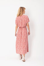 Laden Sie das Bild in den Galerie-Viewer, KIMMY DRESS MEADOW DESERT ROSE - WE BANDITS
