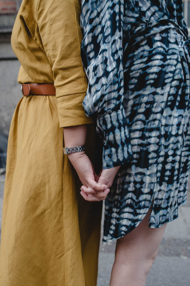 FRIEDA DRESS GOLDEN OLIVE - WE BANDITS