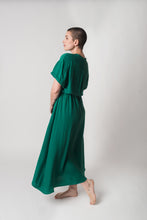 Load image into Gallery viewer, KIMMY DRESS EMERALD GREEN - WE BANDITS
