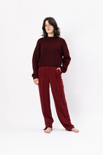 Load image into Gallery viewer, NIKA PULLOVER BORDEAUX RED - WE BANDITS
