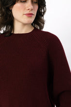 Load image into Gallery viewer, NIKA PULLOVER BORDEAUX RED - WE BANDITS
