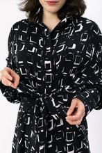 Load image into Gallery viewer, YELLA DRESS CUBE BLACK - WE BANDITS

